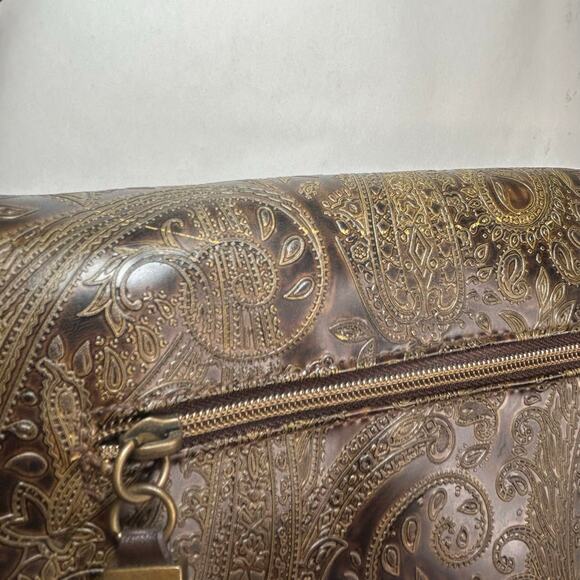 Relic by Fossil Embossed Purse Gold Pattern Crossbody - Picture 5 of 9